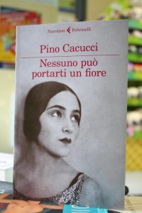nessuno-puo-portarti-un-fiore Nessuno può portarti un fiore